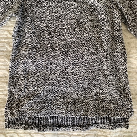 Speckled gray sweater - Picture 4 of 6